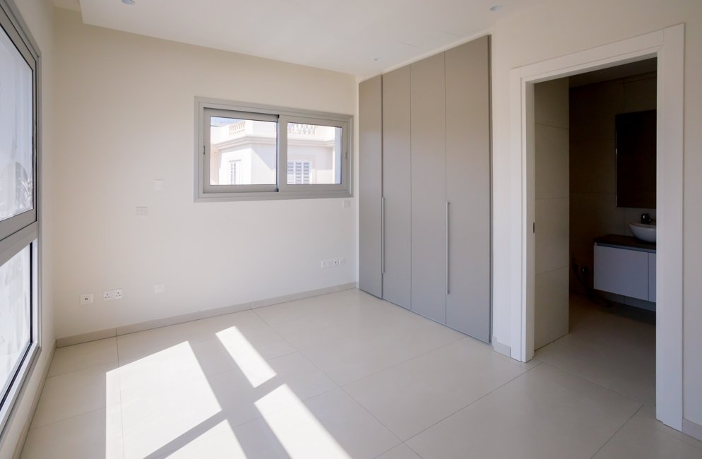 2 bedrooms Penthouse in Germasogeia, Limassol, Cyprus No. 6698