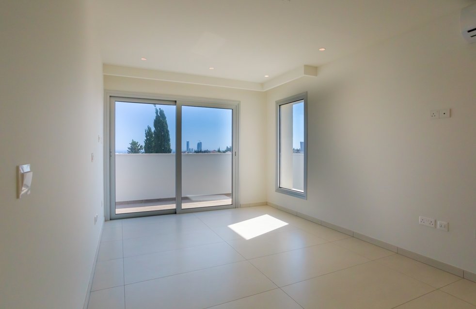 2 bedrooms Penthouse in Germasogeia, Limassol, Cyprus No. 6698