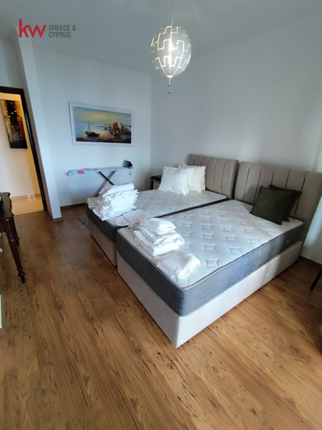 3 bedrooms Apartment in Germasogeia, Limassol, Cyprus No. 39759