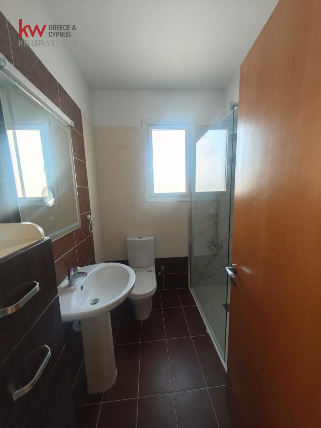Квартира с 2 спальнями в Ларнака, Кипр № 39762