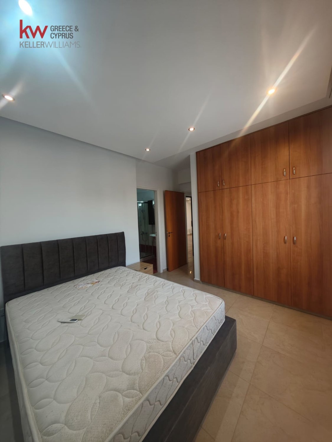 Квартира с 2 спальнями в Ларнака, Кипр № 39762