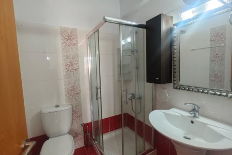 2 bedrooms Apartment in Larnaca, Larnaka, No. 39763 8