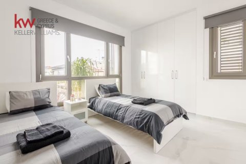 2 bedrooms Apartment in Larnaca, Larnaka, No. 39757 11