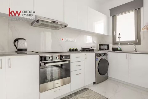 2 bedrooms Apartment in Larnaca, Larnaka, No. 39757 5