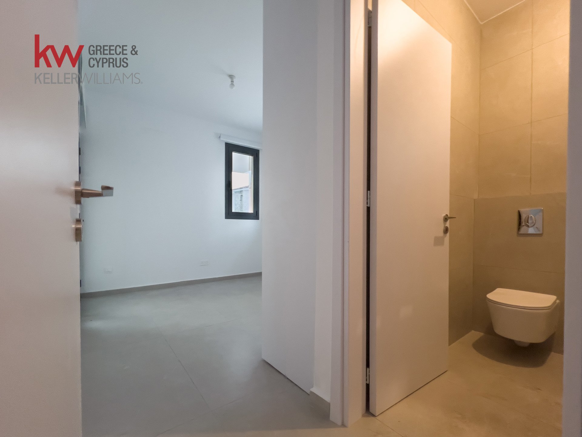 Квартира с 3 спальнями в Ливадия, Ларнака, Кипр № 40524