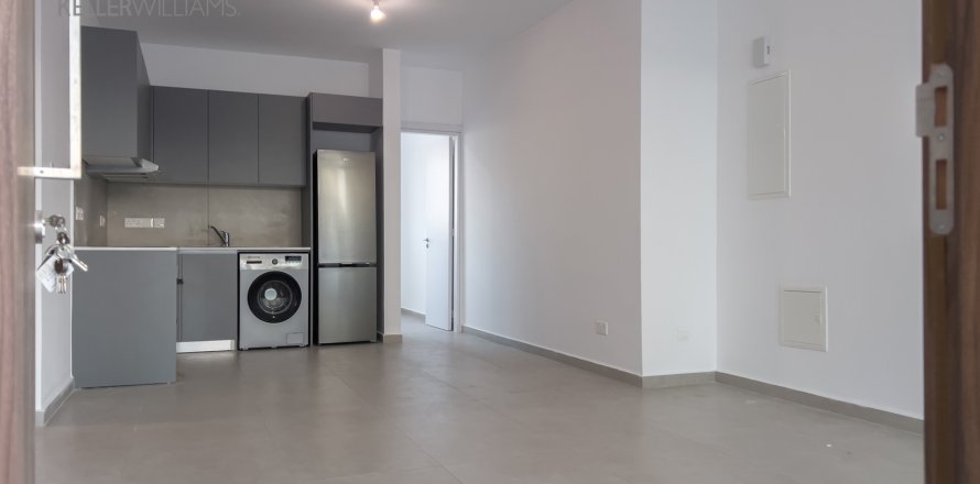 3 bedrooms Apartment in Livadia, Larnaka,  No. 40524