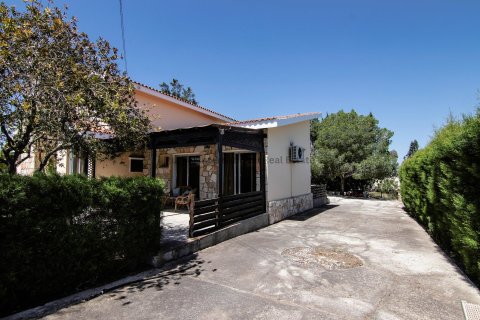 Вилла с 4 спальнями в Паралимни, Аммохостос,  № 36329 24