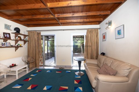 Вилла с 4 спальнями в Паралимни, Аммохостос,  № 36329 14