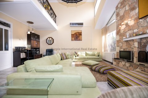 Вилла с 4 спальнями в Паралимни, Аммохостос,  № 36329 7