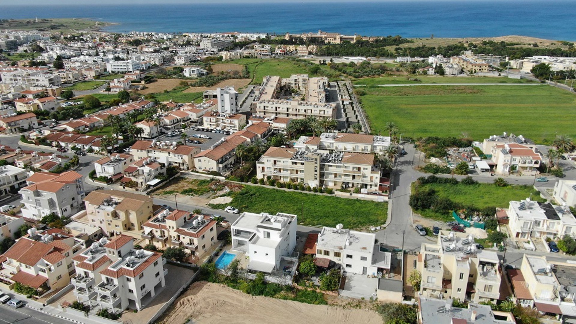 Building in Paphos, Cyprus No. 29316