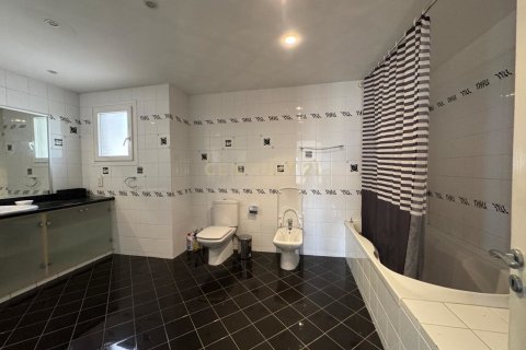 3 dormitorios Villa en Germasogeia, Limassol,  No. 55960 16