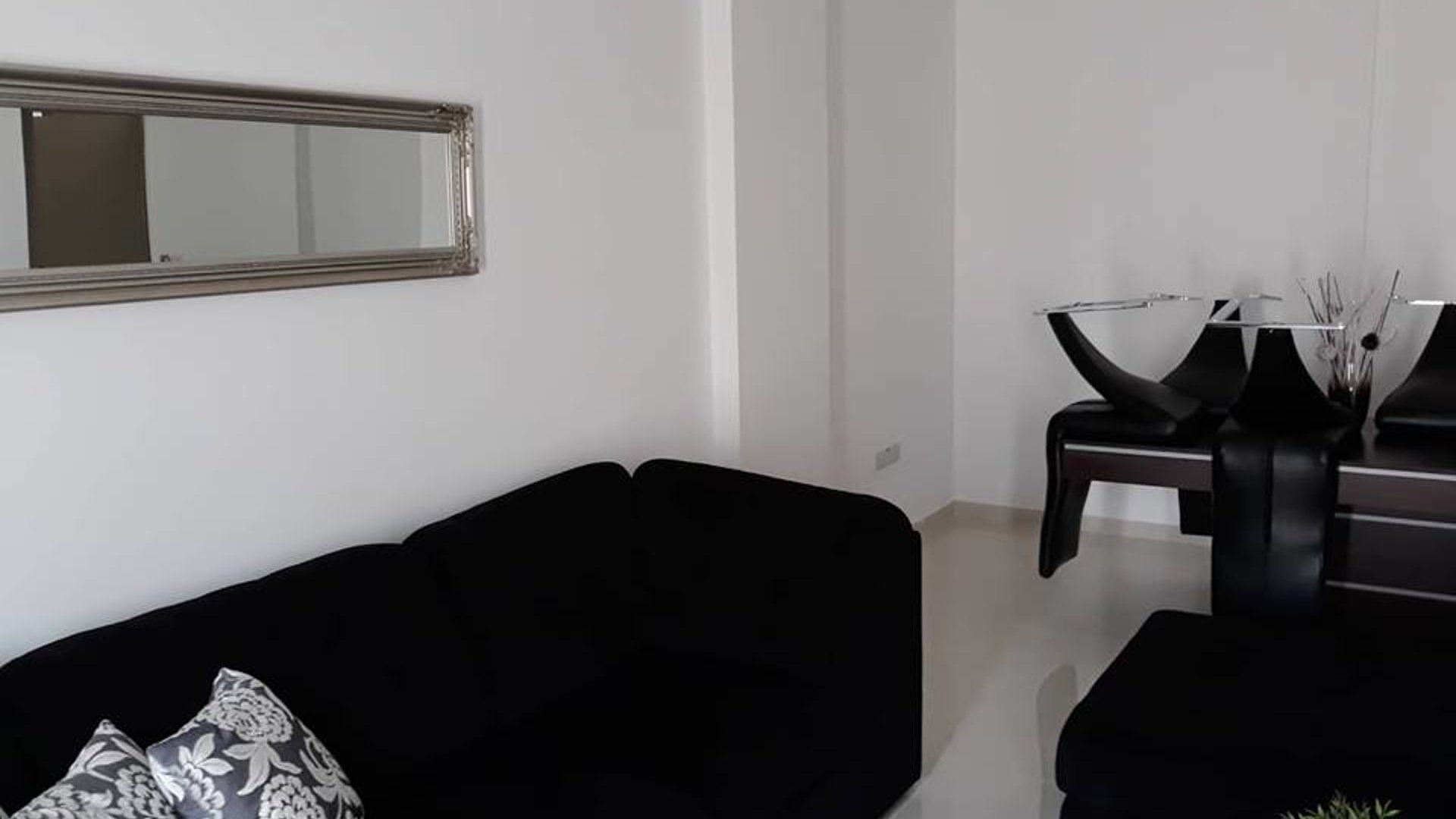 5 bedrooms Villa in Limassol, Cyprus No. 26085