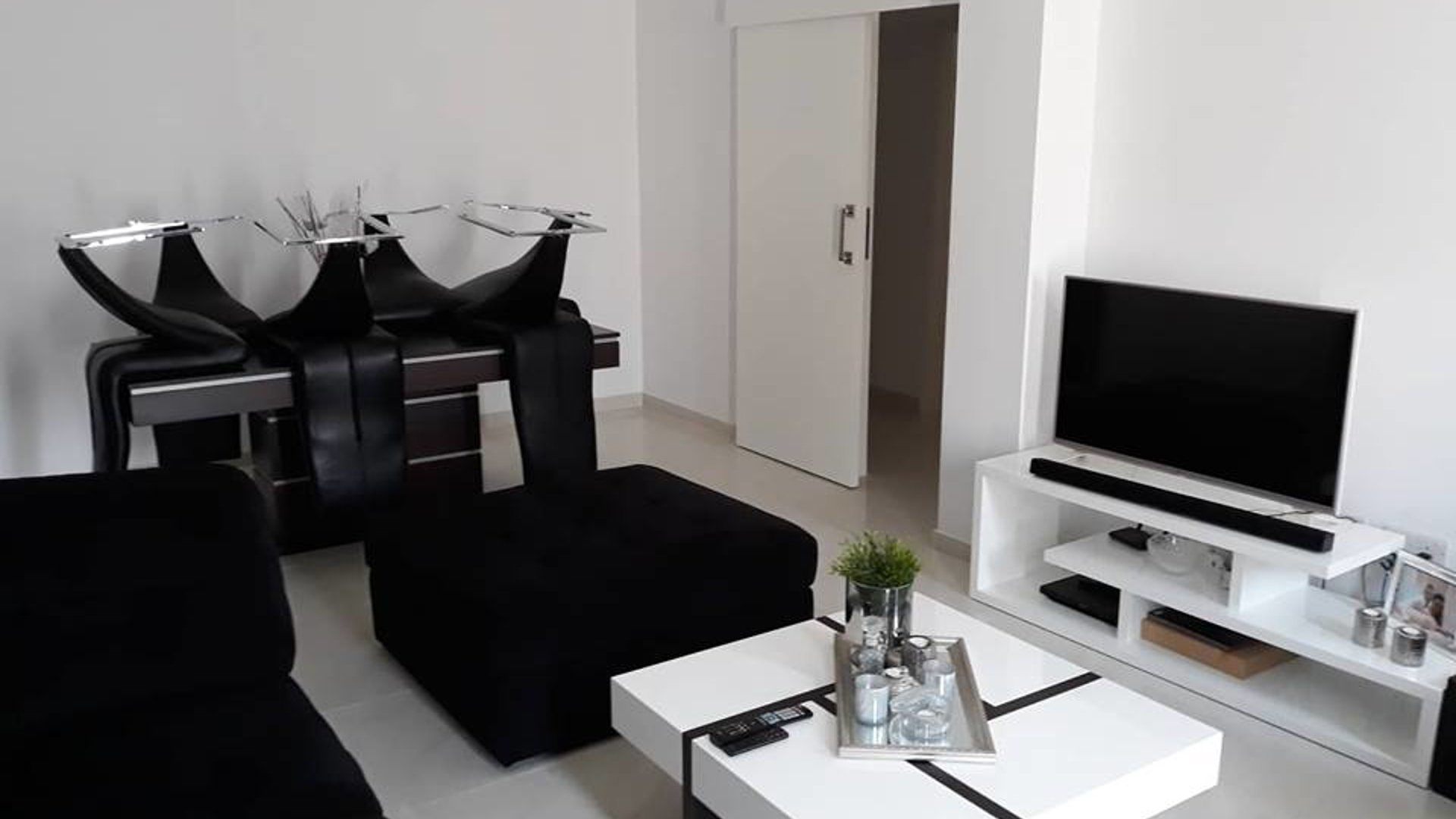 5 bedrooms Villa in Limassol, Cyprus No. 26085