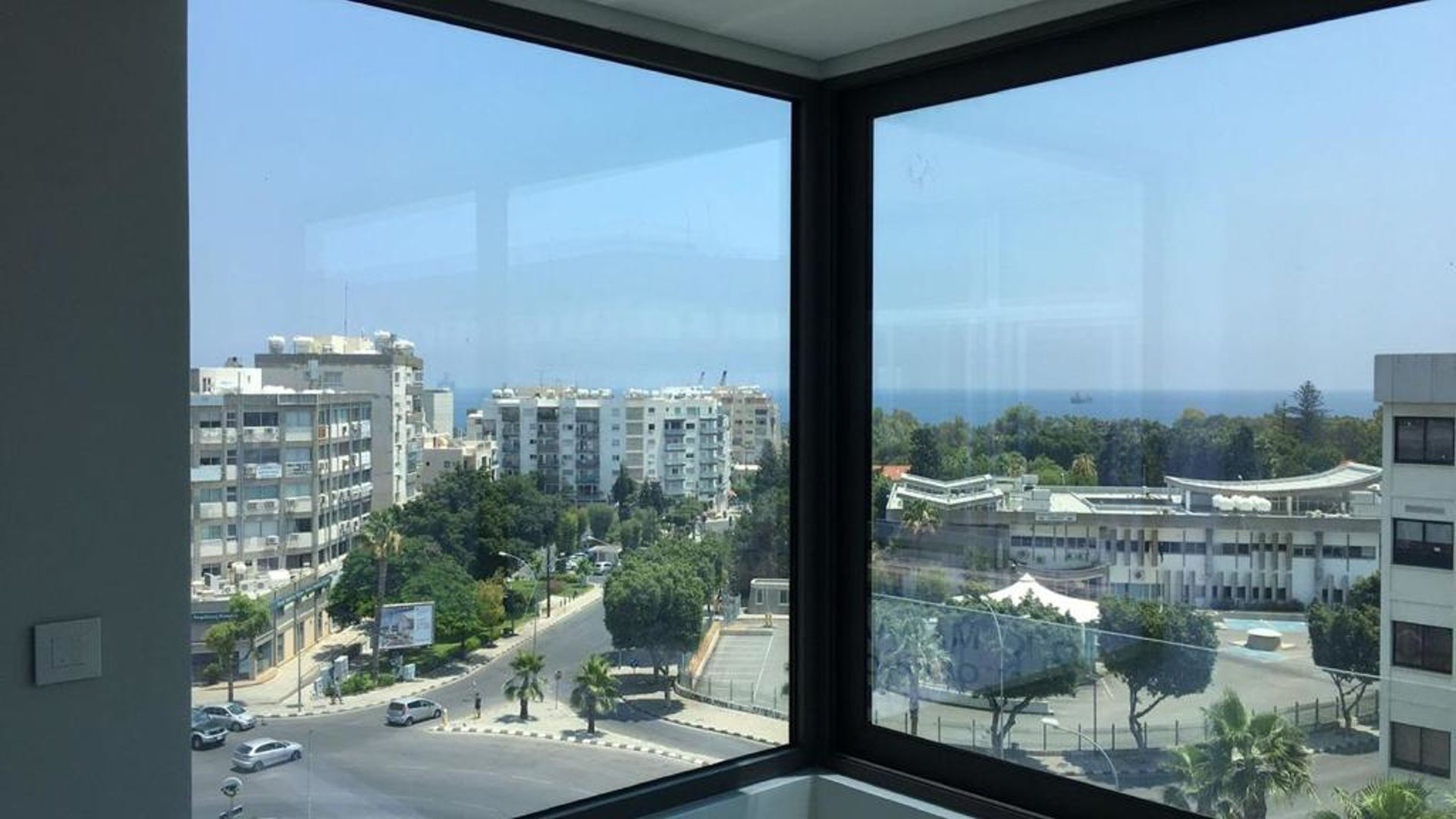 3 bedrooms Apartment in Limassol, Cyprus No. 26084