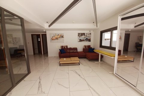 315m2 Commercial property in Limassol, No. 54239 3