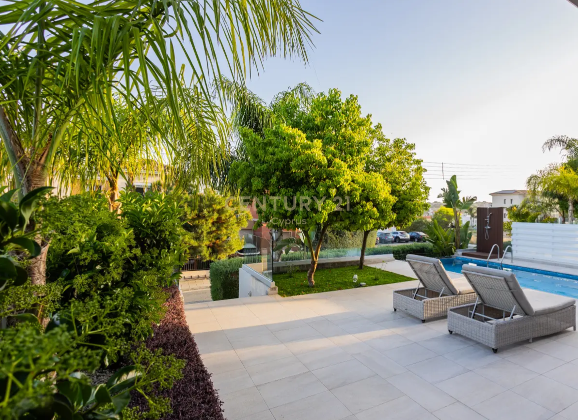 3 bedrooms Villa in Mouttagiaka, Limassol, Cyprus No. 54240