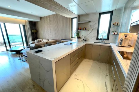 1 bedroom Apartment in Limassol,  No. 43053 5