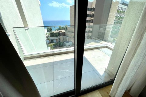 3 chambres Appartement à Limassol,  No. 43052 12