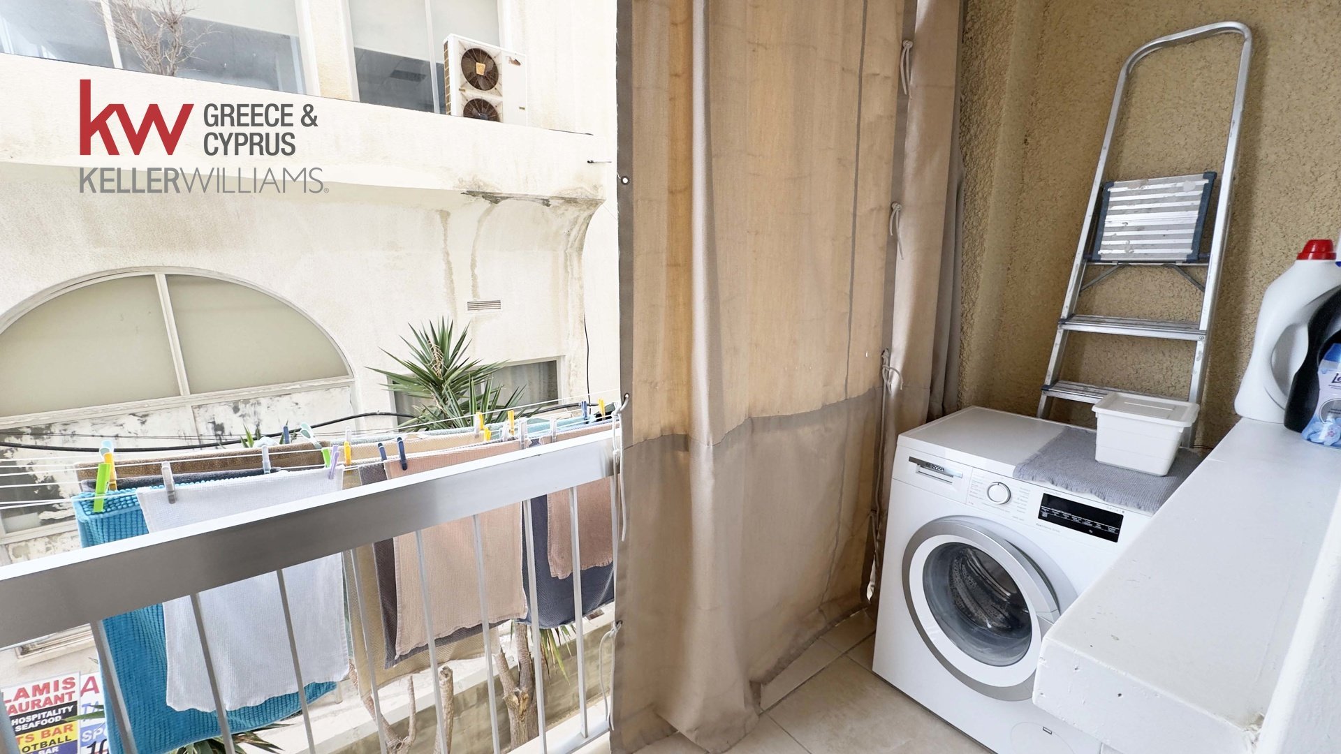 2 bedrooms Apartment in Larnaca, Larnaka, Cyprus No. 50552