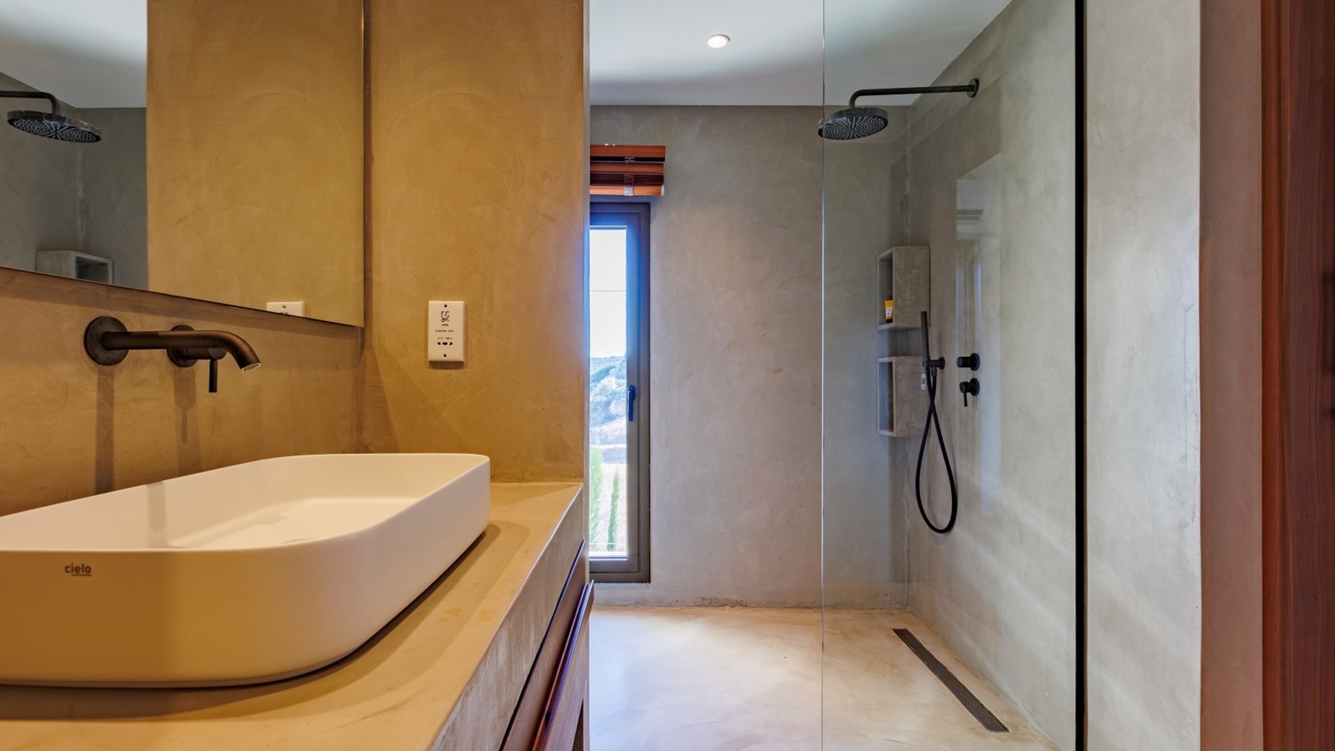 4 bedrooms Villa in Limassol, Cyprus No. 26819