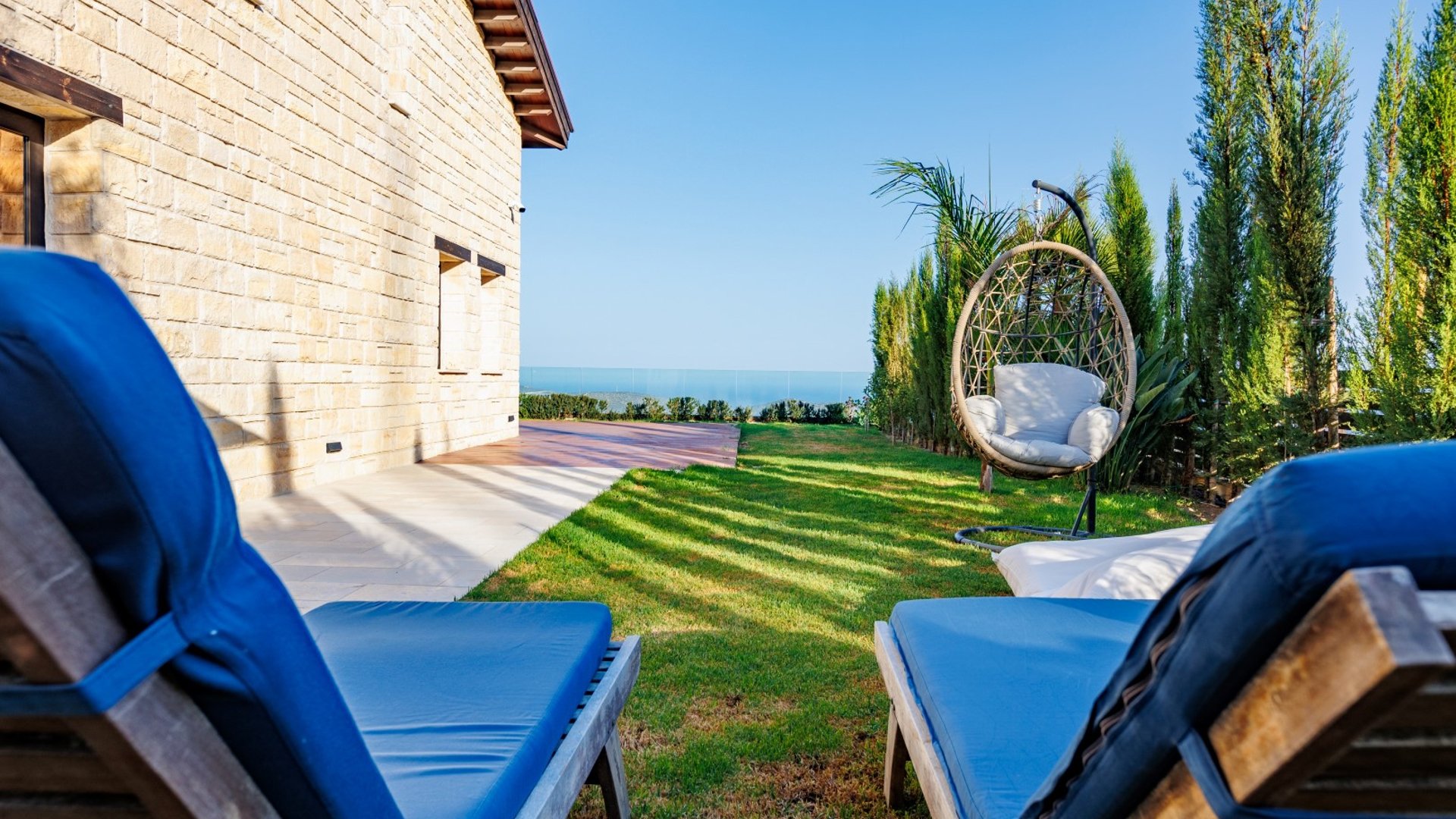 4 bedrooms Villa in Limassol, Cyprus No. 26819