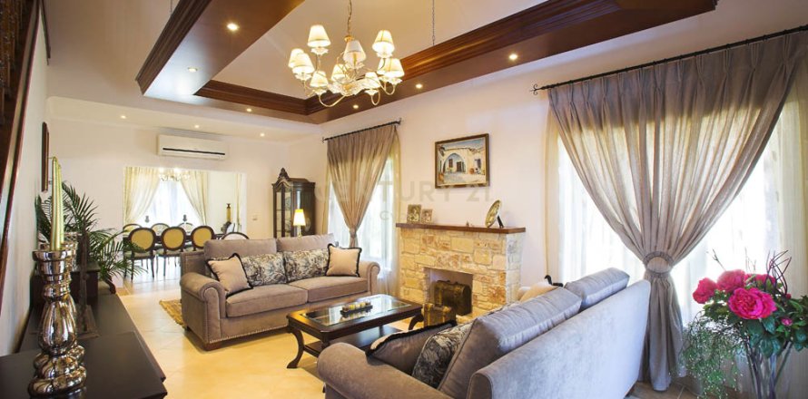 4 dormitorios Villa en Souni–Zanatzia, Limassol,  No. 55035