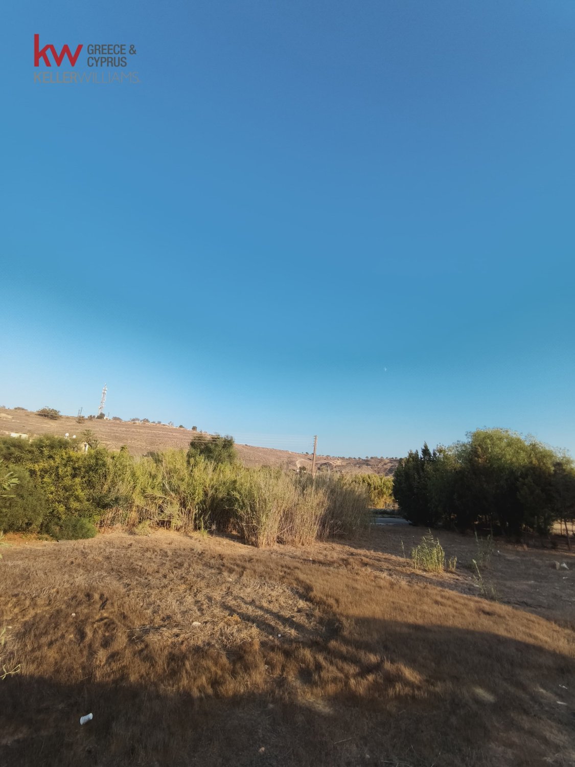 1420m2 Land in Ormideia, Larnaka, Cyprus No. 40093