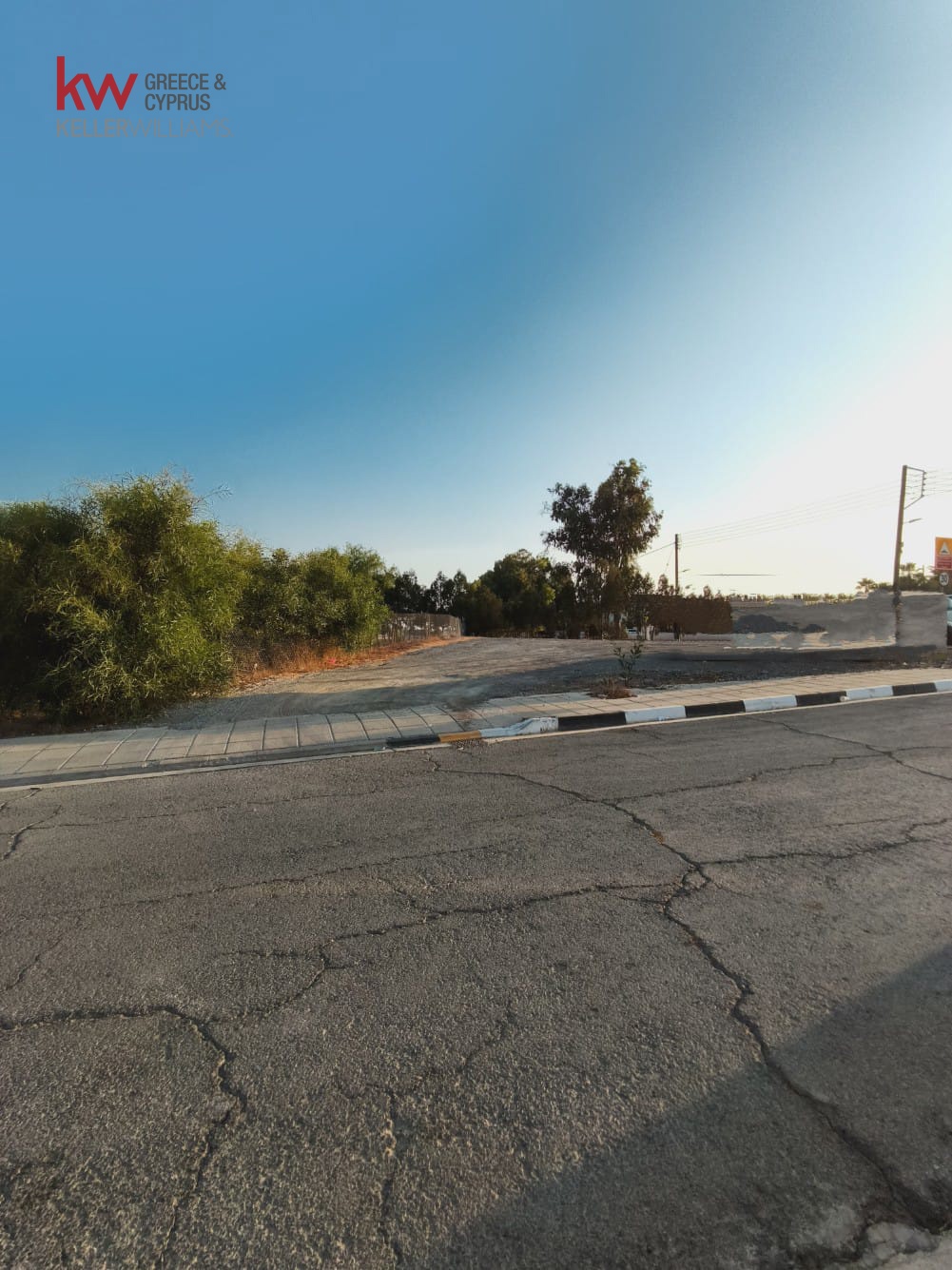 1420m2 Land in Ormideia, Larnaka, Cyprus No. 40093