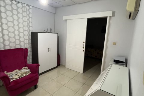 8 bedrooms Townhouse in Larnaca, Larnaka,  No. 40090 12