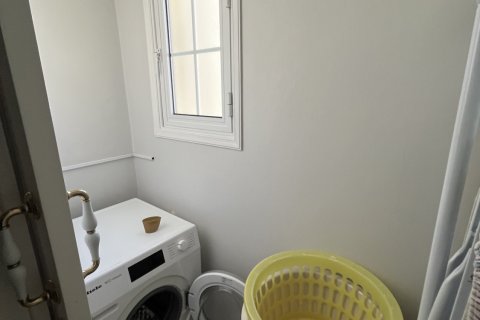 8 bedrooms Townhouse in Larnaca, Larnaka,  No. 40090 23