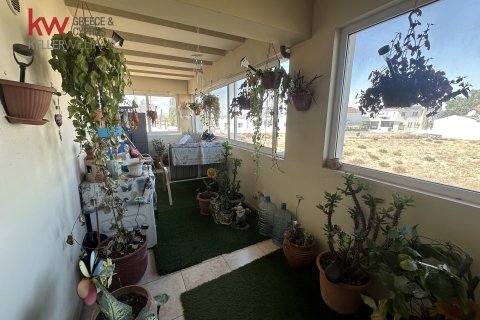 Квартира с 3 спальнями в Ларнака,  № 40092 4