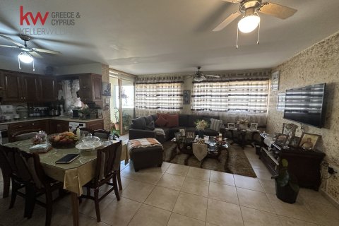 Квартира с 3 спальнями в Ларнака, № 40092