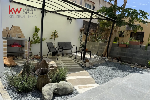 3 bedrooms Townhouse in Larnaca, Larnaka, No. 40091 8