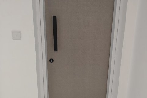 2 bedrooms Apartment in Larnaca, Larnaka, No. 39676 14