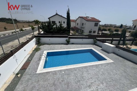 5 bedrooms Townhouse in Pyla, Larnaka,  No. 39679 7