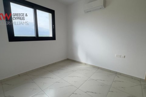 2 bedrooms Apartment in Larnaca, Larnaka,  No. 39678 8