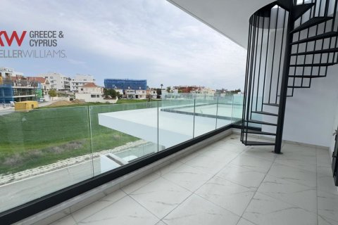2 bedrooms Apartment in Larnaca, Larnaka,  No. 39678 9