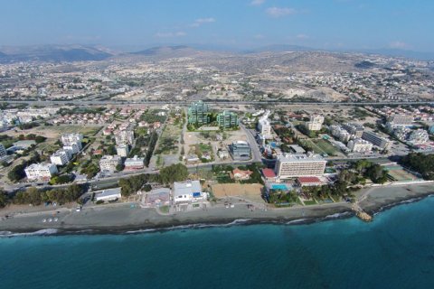 Studio Apartment in Limassol,  No. 38213 6