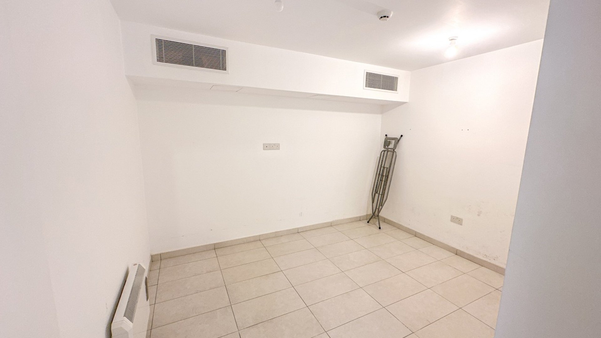 3 bedrooms Villa in Limassol, Cyprus No. 26661