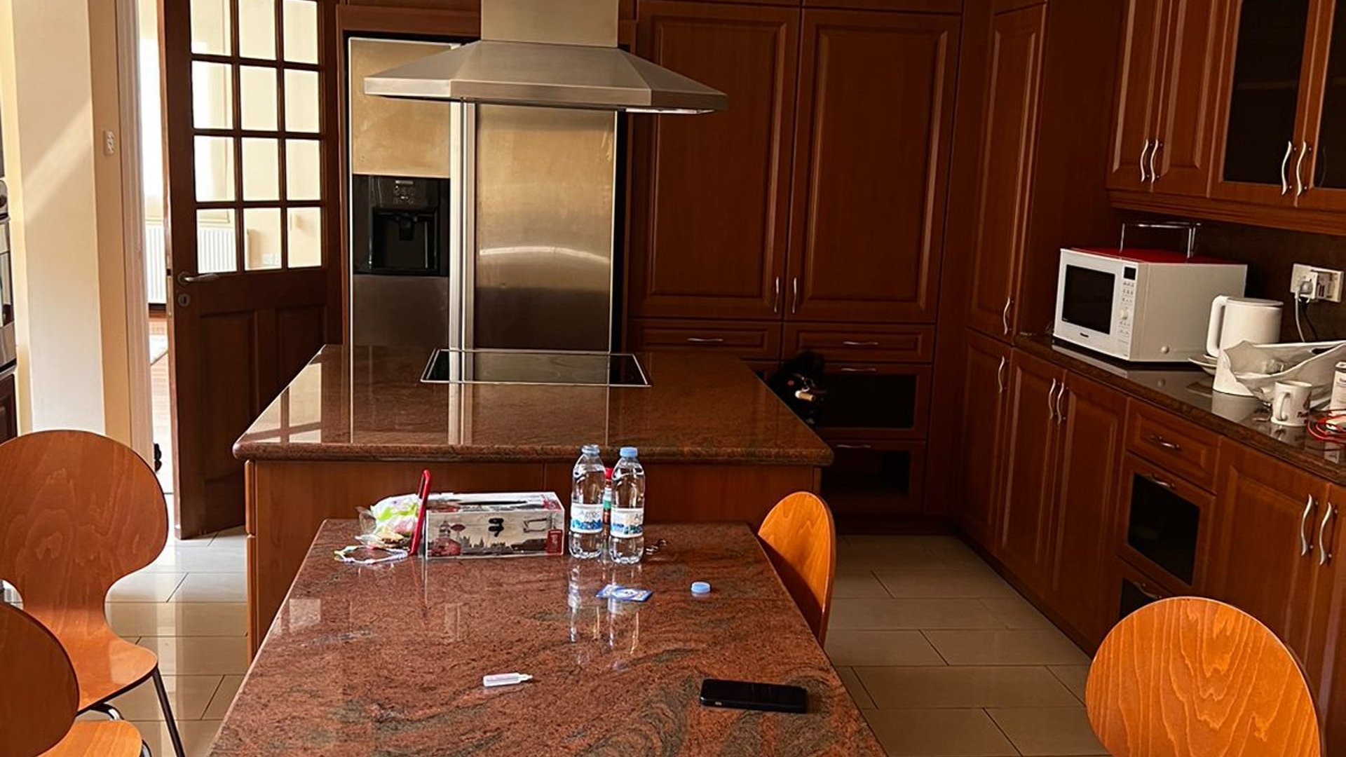 4 bedrooms Villa in Limassol, Cyprus No. 26660