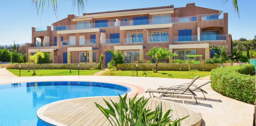 Квартира с 2 спальнями в Аргака, Пафос,  № 48481