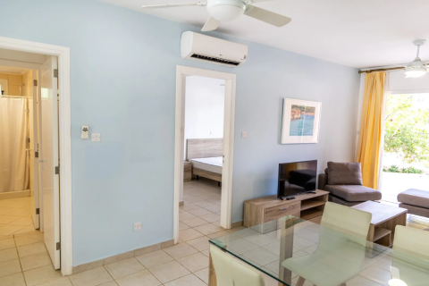 Квартира с 2 спальнями в Мандрия, Пафос,  № 48482 6