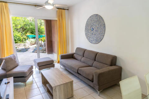 Квартира с 2 спальнями в Мандрия, Пафос,  № 48482 5