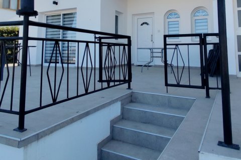 6 bedrooms Townhouse in Oroklini, Larnaka,  No. 40170 2