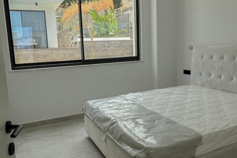 Вилла с 3 спальнями в Хлорака, Пафос, Кипр № 37390 9