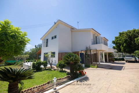 Вилла с 6 спальнями в Айя Напа, Аммохостос, Кипр № 37339 1