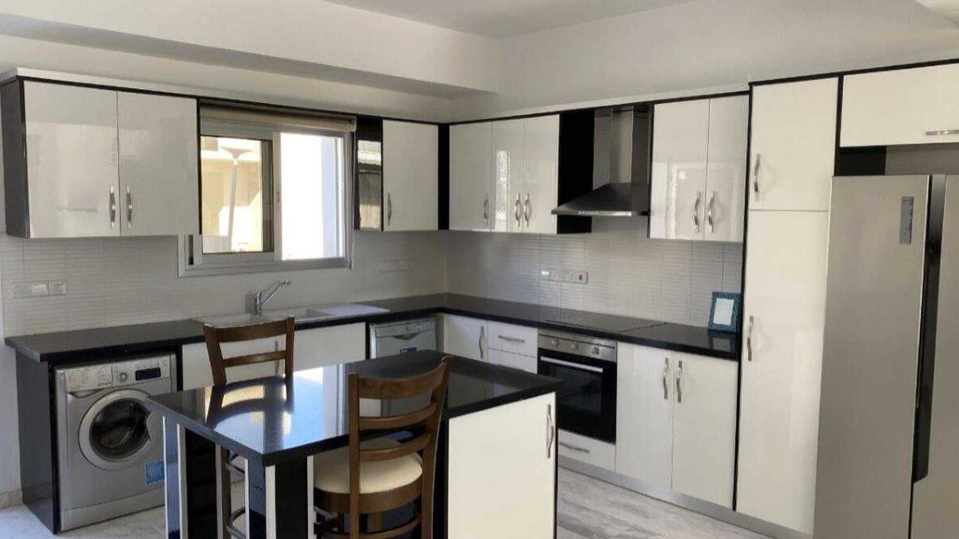 3 chambres Villa à Chloraka, Paphos, Chypre No. 28291
