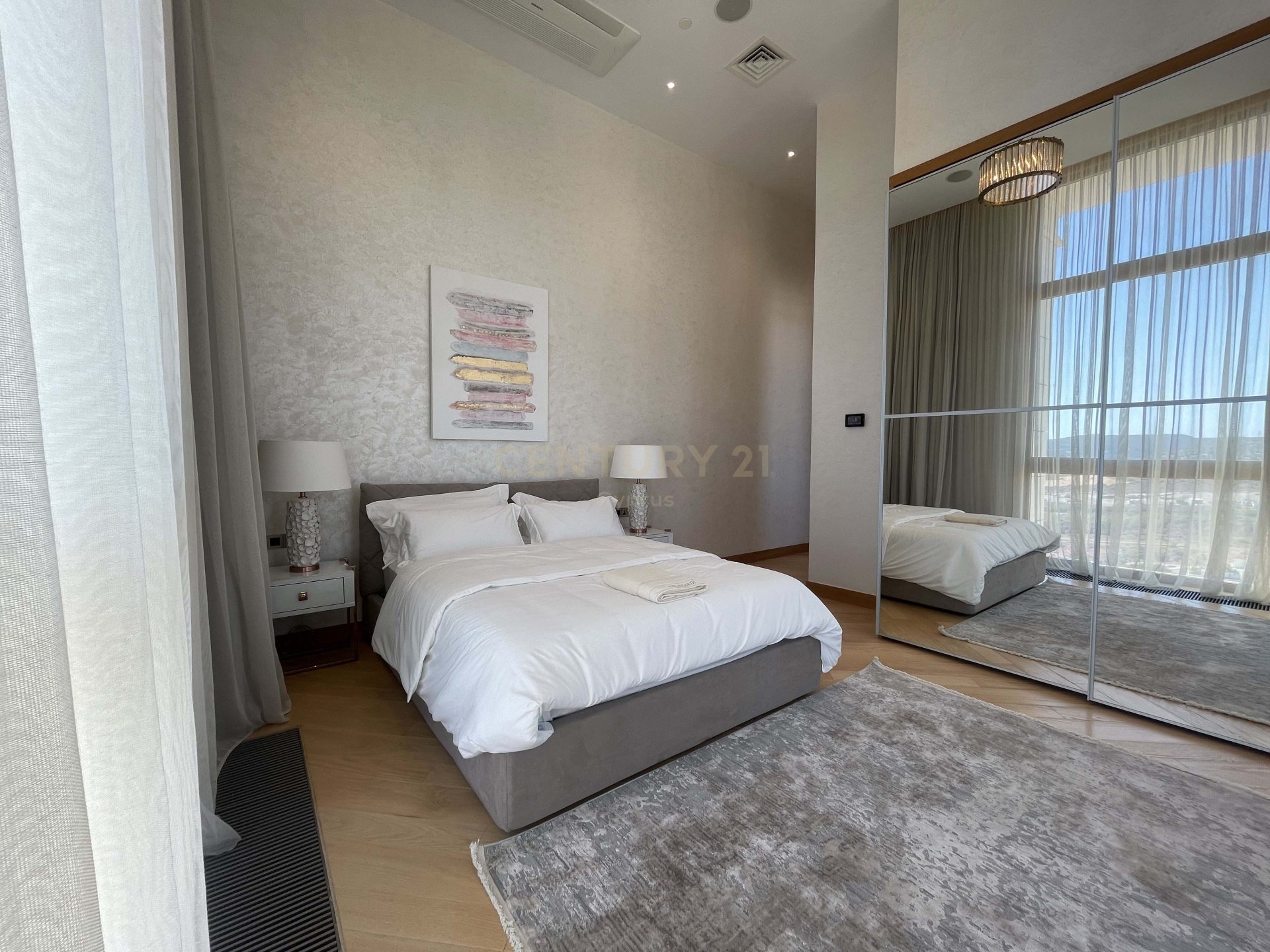5 bedrooms Penthouse in Pyrgos, Limassol, Cyprus No. 6243