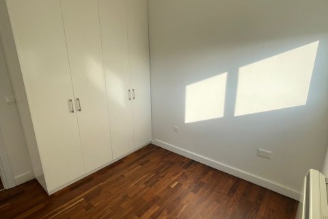 2 bedrooms Apartment in Strovolos, Nicosia, No. 49915 8