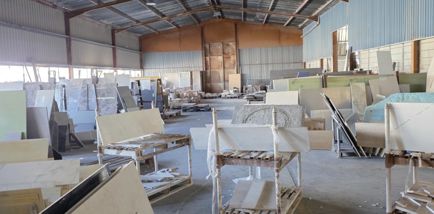 354m2 Warehouse in Larnaka,  No. 49917